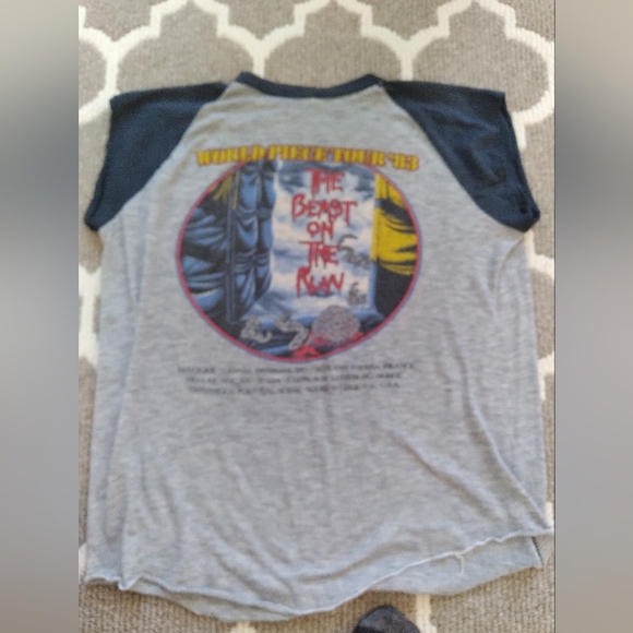 Vintage Iron Maiden 1983 World Piece Tour "The Beast On The Run" Official Shirt. - Picture 6 of 10